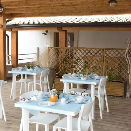 Πανσιόν Ittiturismo S.croce 3*